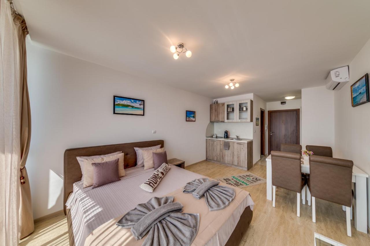 Apartcomplex Golden Bay Ravda Exterior foto