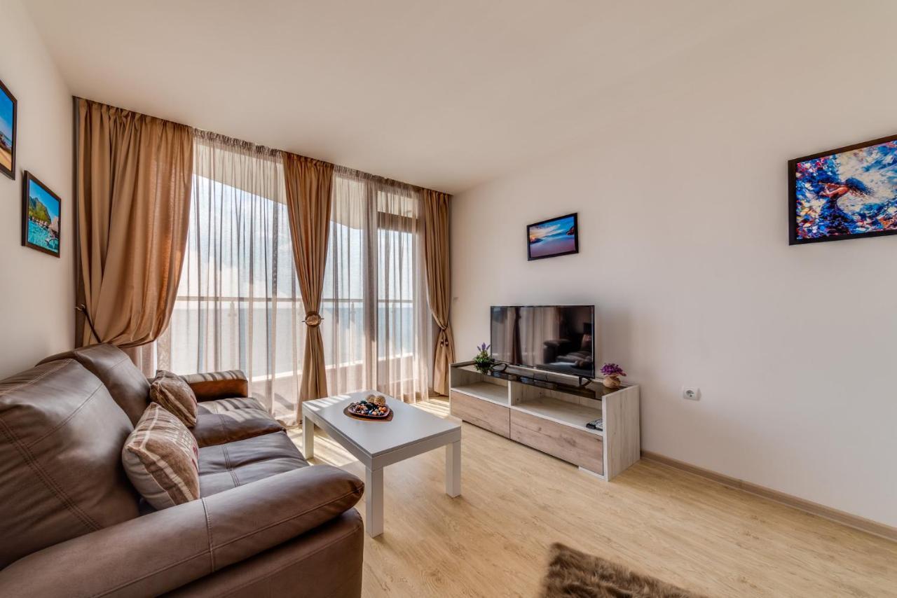 Apartcomplex Golden Bay Ravda Exterior foto
