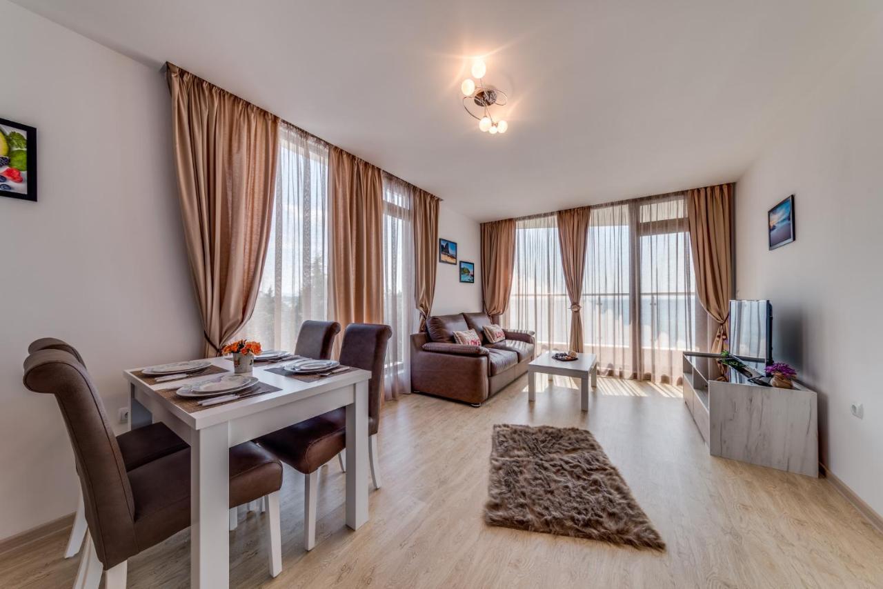 Apartcomplex Golden Bay Ravda Exterior foto
