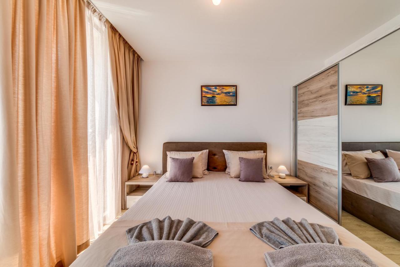 Apartcomplex Golden Bay Ravda Exterior foto